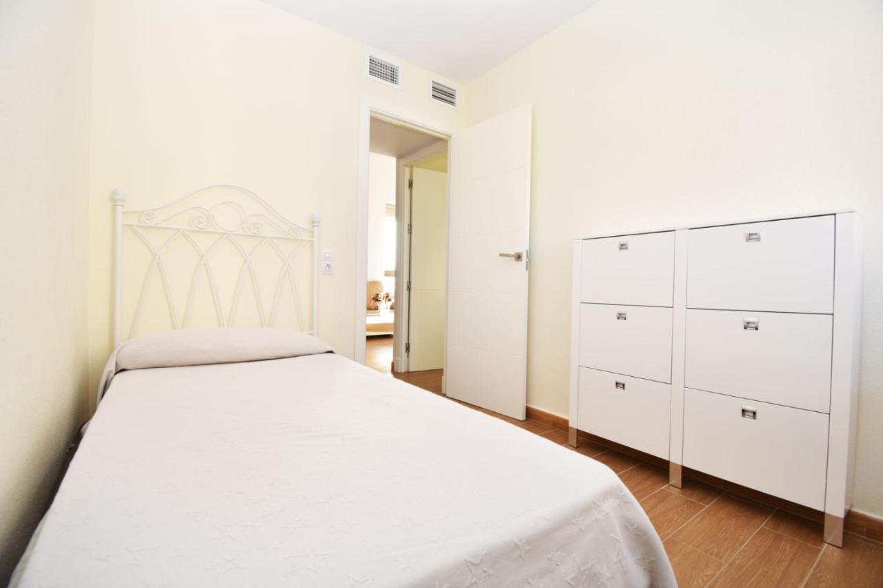 Apartamento Familiar Torresol Фуeнхирола Екстериор снимка
