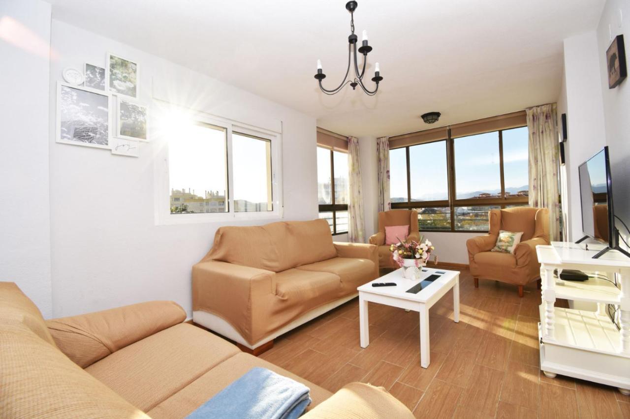 Apartamento Familiar Torresol Фуeнхирола Екстериор снимка