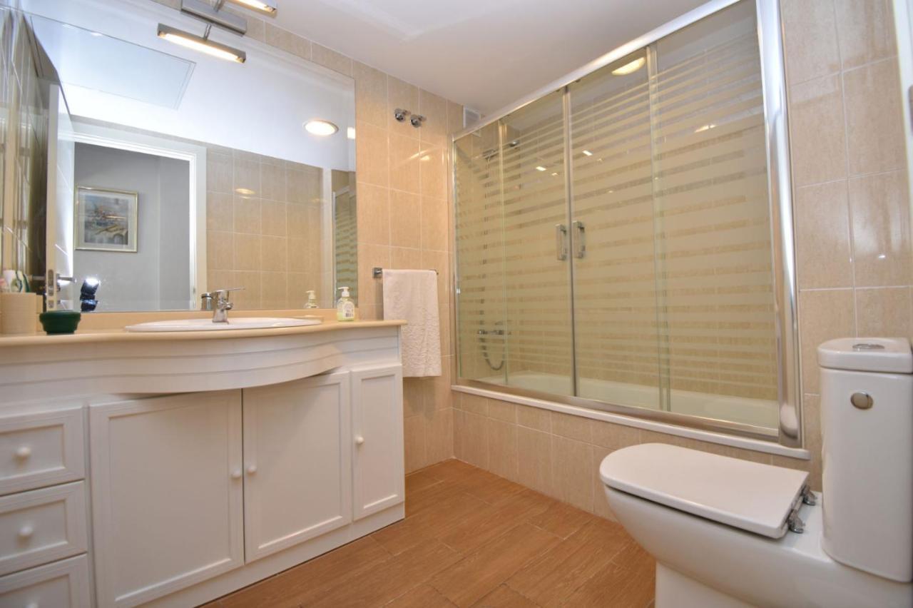Apartamento Familiar Torresol Фуeнхирола Екстериор снимка