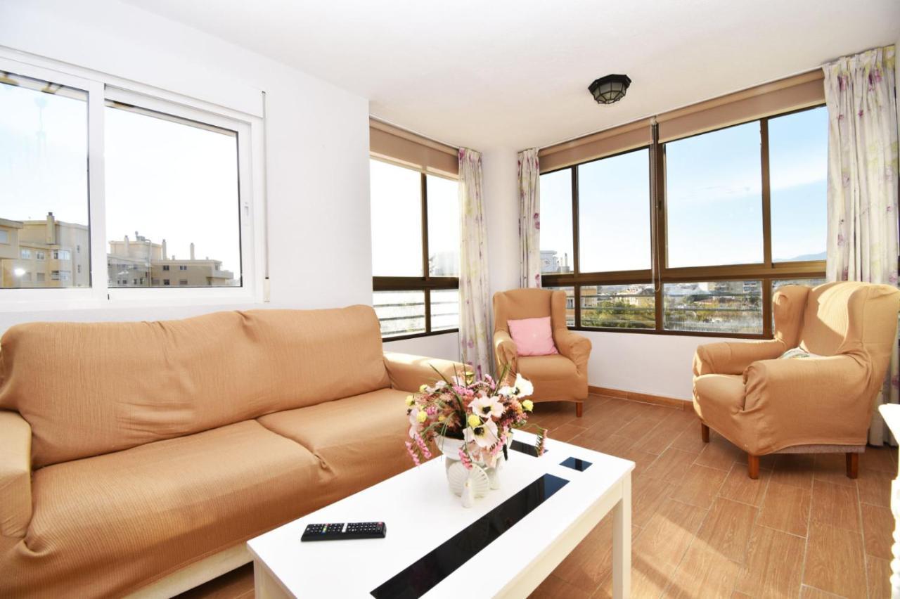 Apartamento Familiar Torresol Фуeнхирола Екстериор снимка